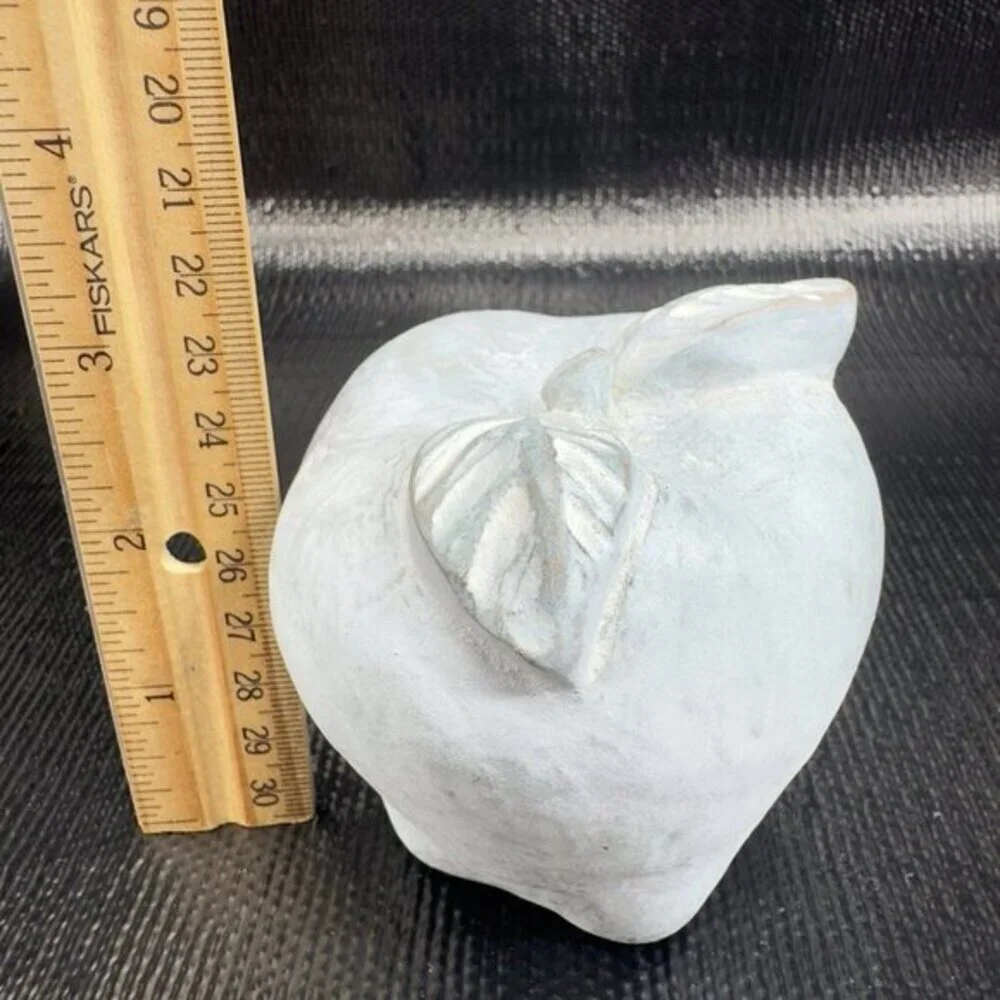 1997 Isabel Bloom Apple Paperweight Figurine‎ Decor Hand Made Artist Signed VTG
